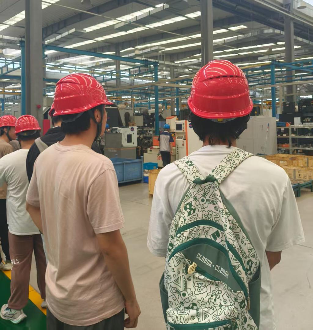 深耕產(chǎn)業(yè)一線，賦能專業(yè)實(shí)踐 機(jī)電工程學(xué)院學(xué)子暑期赴德州弛暉機(jī)械加工調(diào)研考察活動(dòng)紀(jì)實(shí)